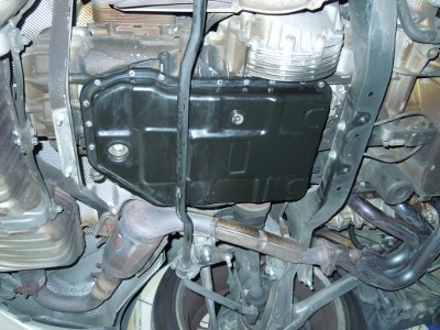 ポルシェ　ボクスターのオイルパンを掃除したいが？