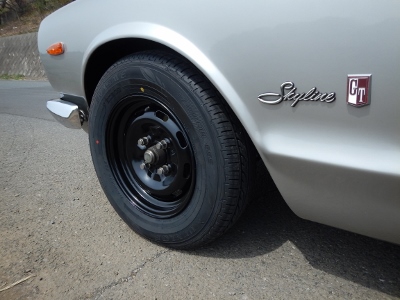 懐かしさを感じる鉄チン加工ホイールをハコスカに投入 | ossanauto