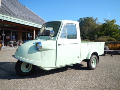 昭和の懐かしい車が！